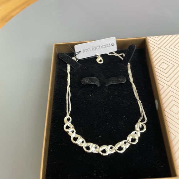 Necklace - Picture 3 of 4